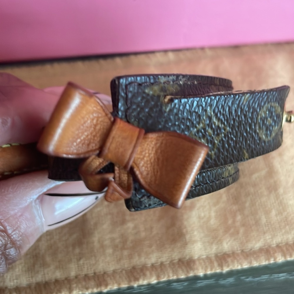 Louis Vuitton Monogram Canvas Bow Address ID Bracelet - Picture 9 of 15